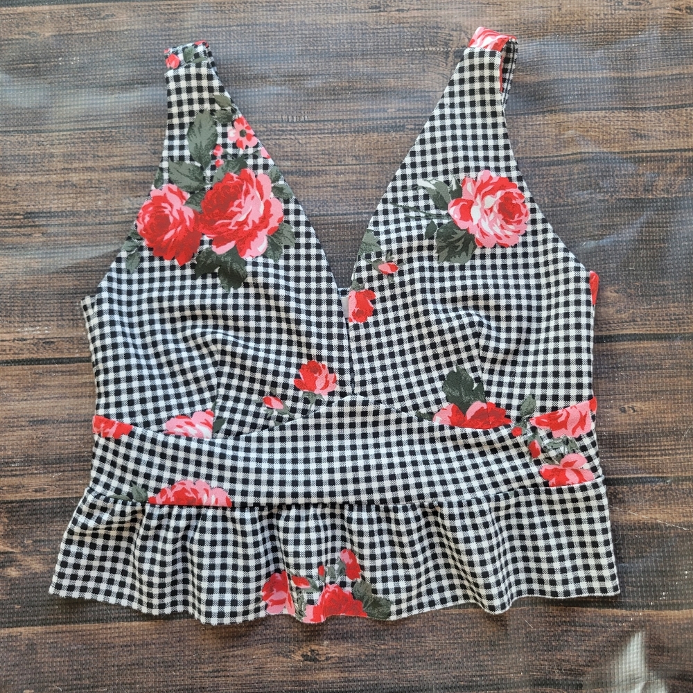 Floral Peplum Ruffle Crop Top S